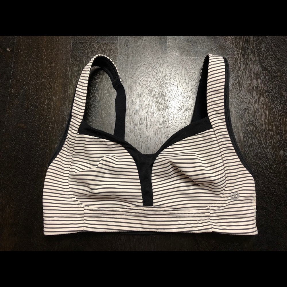 Lululemon Ta Ta Tamer Sports Bra 32C